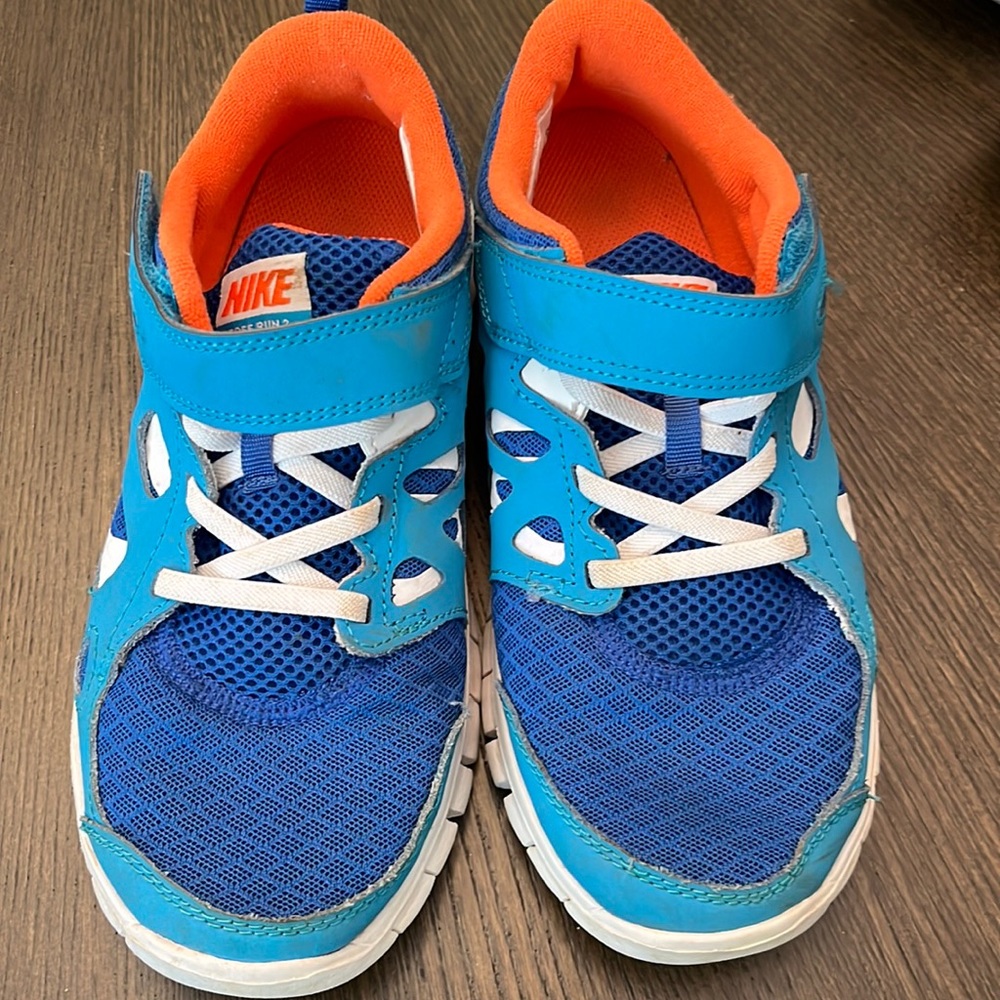 Kids, size 3 Nike athletic shoes